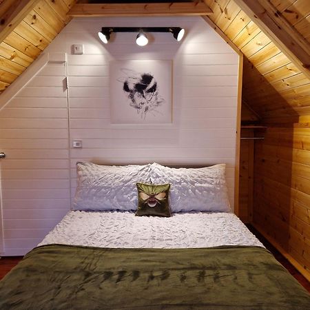 The Hive - Unique Log Cabin With Wood Burning Stove Ludchurch Eksteriør bilde